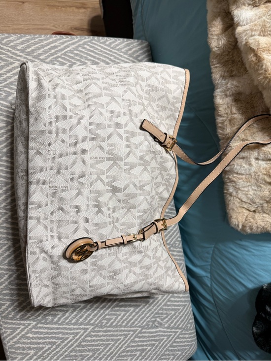 Michael Kors Handbags - Michael Kors White Logo Tote with Tan Trim and Gold Hardware Accent